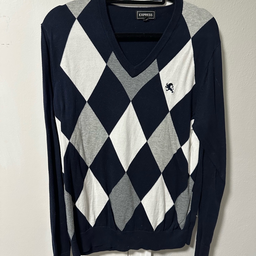 Express Men's V-Neck Argyle Sweater - Black and Gray